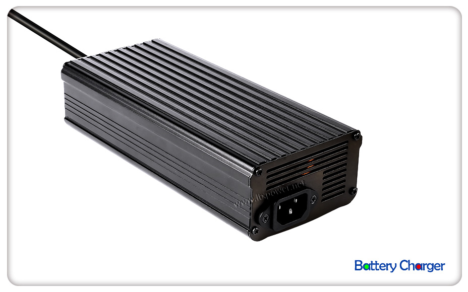 41V4500MA鉛酸電池充電器